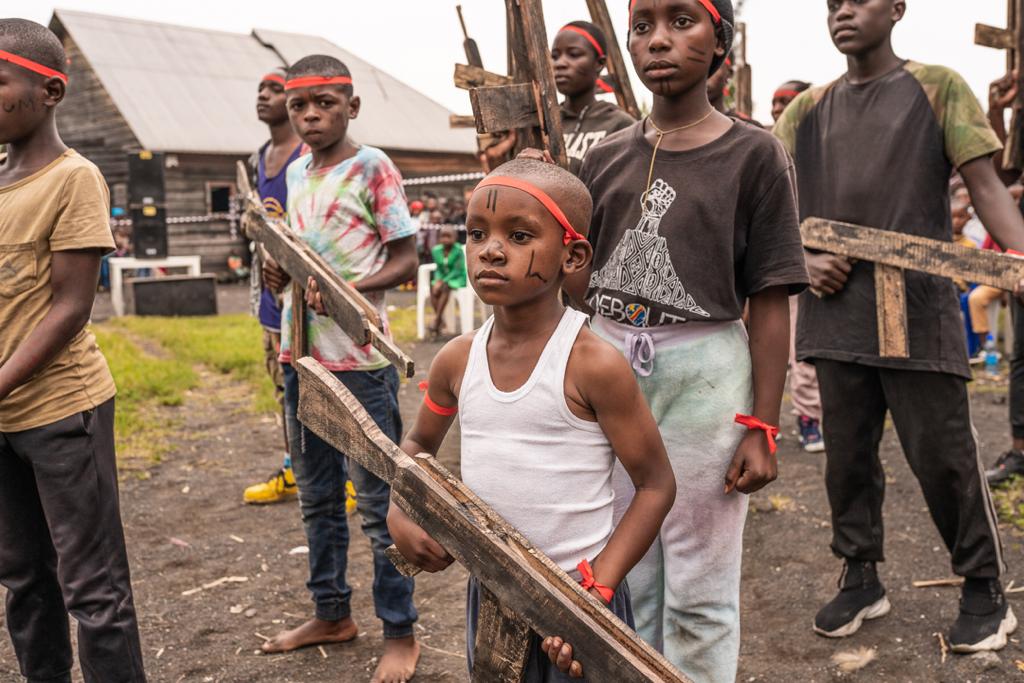 Lutte Contre Le Recrutement Des Enfants Soldats Cl Ture De La Tourn E